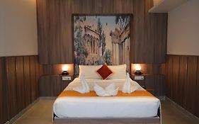Hotel Muthahalli Grand